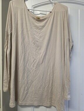 Womens Piko Cream Top